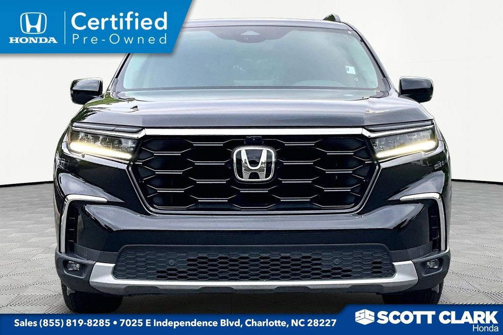 Certified 2025 Honda Pilot Elite image 2