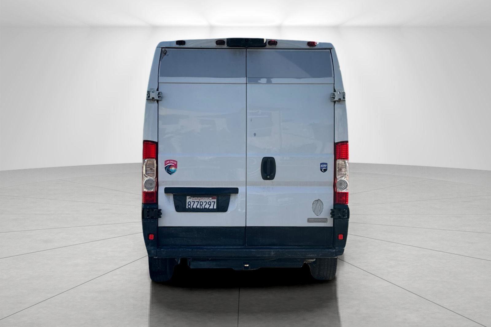 Used 2014 RAM ProMaster 2500 w/ Interior Convenience Group image 3