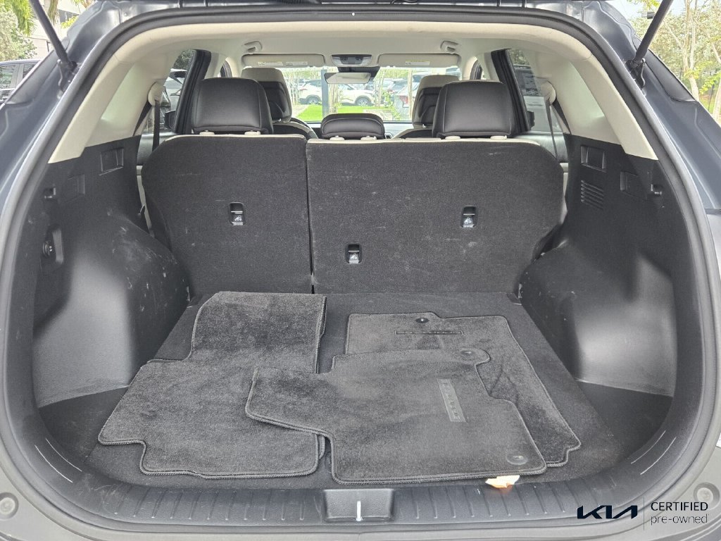 Certified 2023 Kia Sportage EX FWD image 14