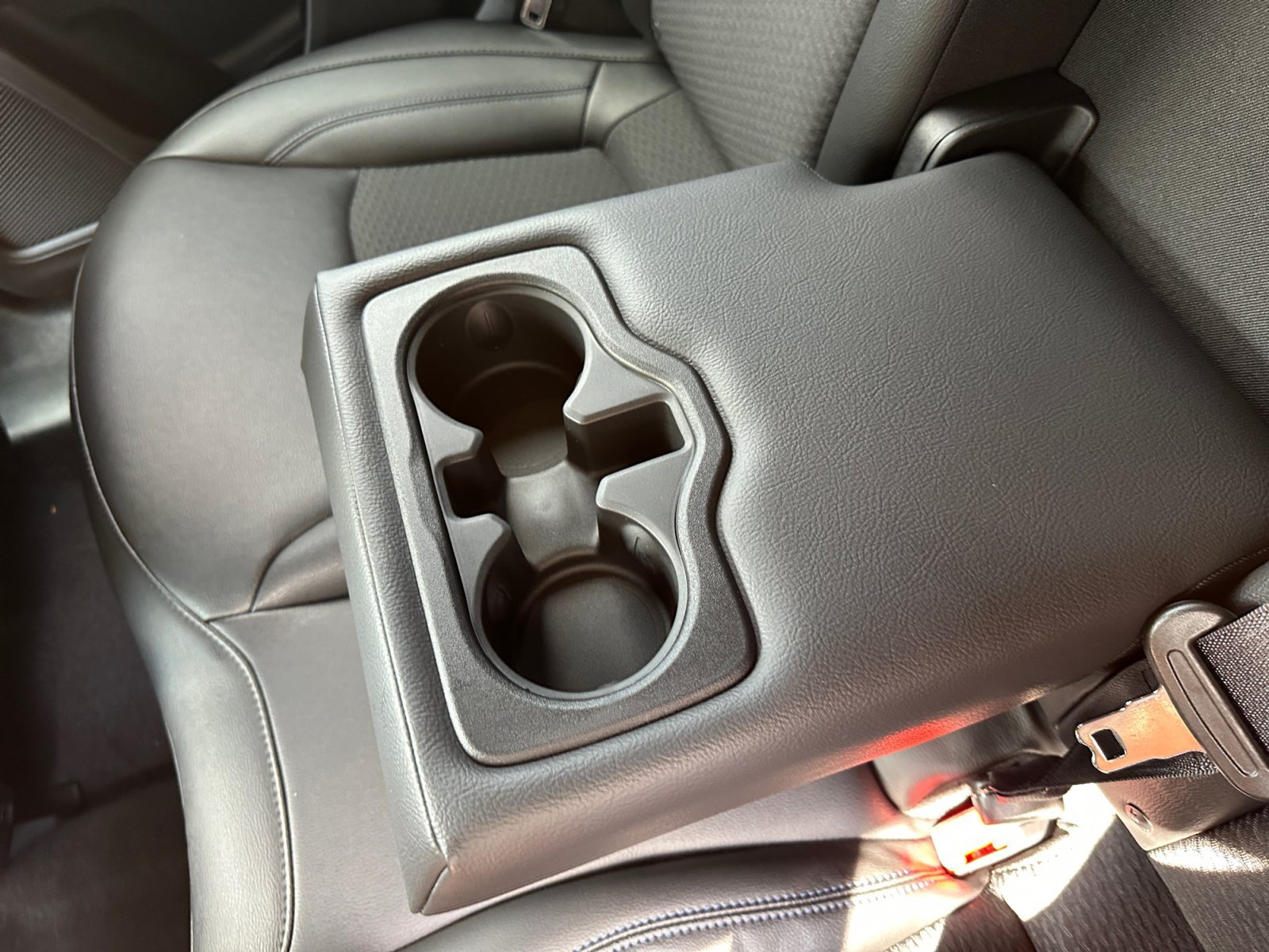 New 2026 Jeep Compass Latitude AWD/4WD image 33