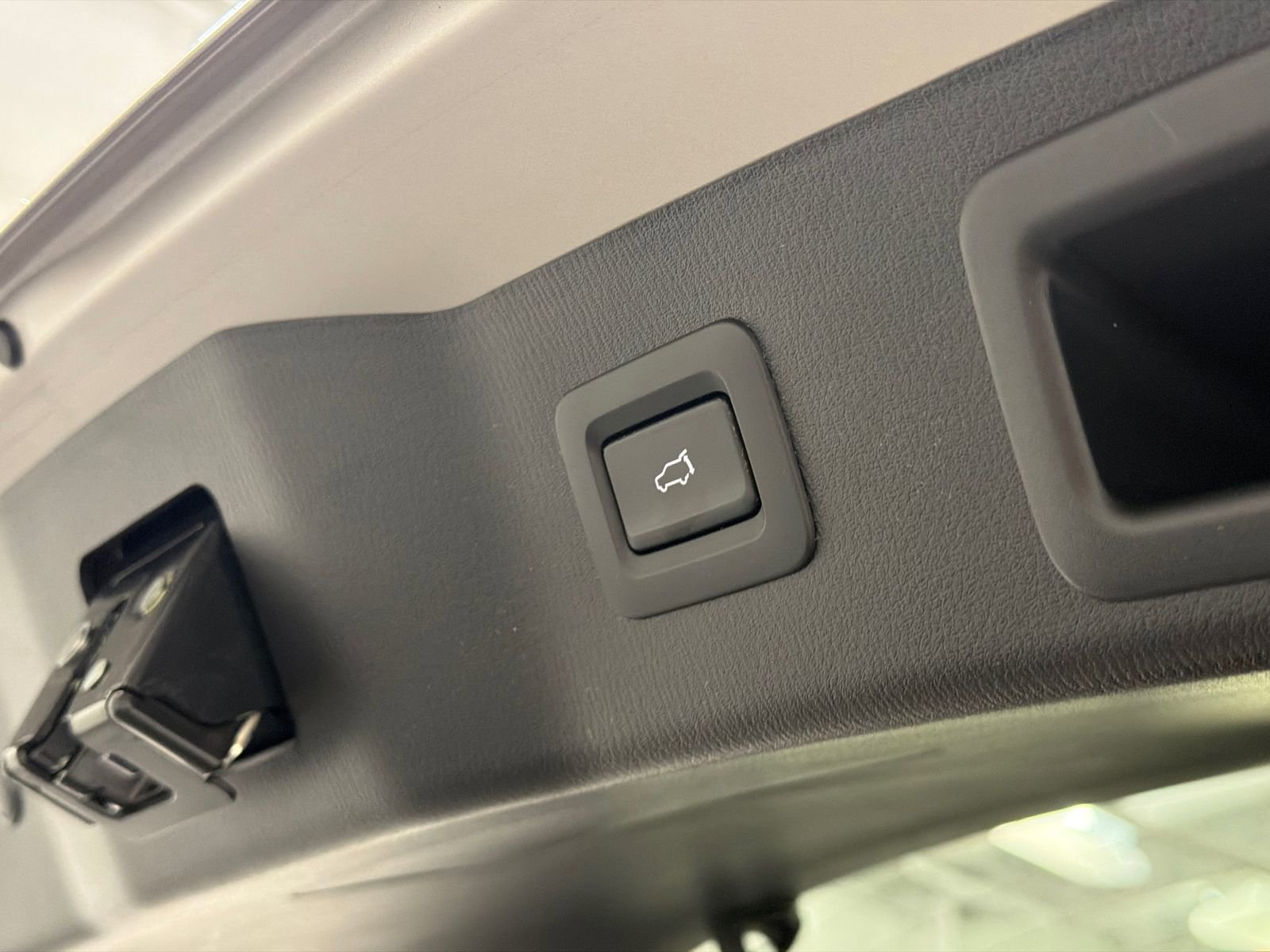 Certified 2025 MAZDA CX-5 AWD 2.5 S image 9