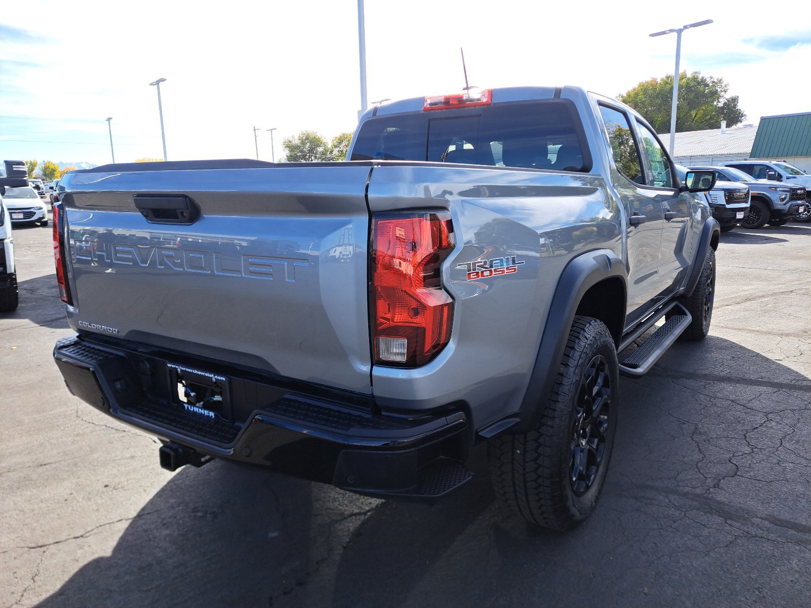 New 2026 Chevrolet Colorado Trail Boss w/ Off-Road Front Bumper Package AWD/4WD image 3