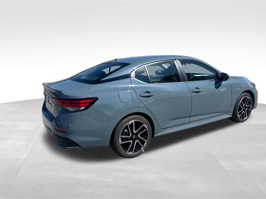 New 2025 Nissan Sentra SR w/ Trunk Package image 6