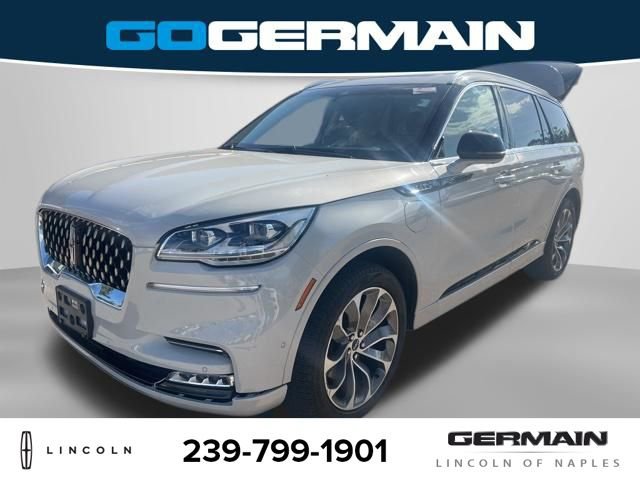 Used 2020 Lincoln Aviator Grand Touring w/ Equipment Group 302A image 1