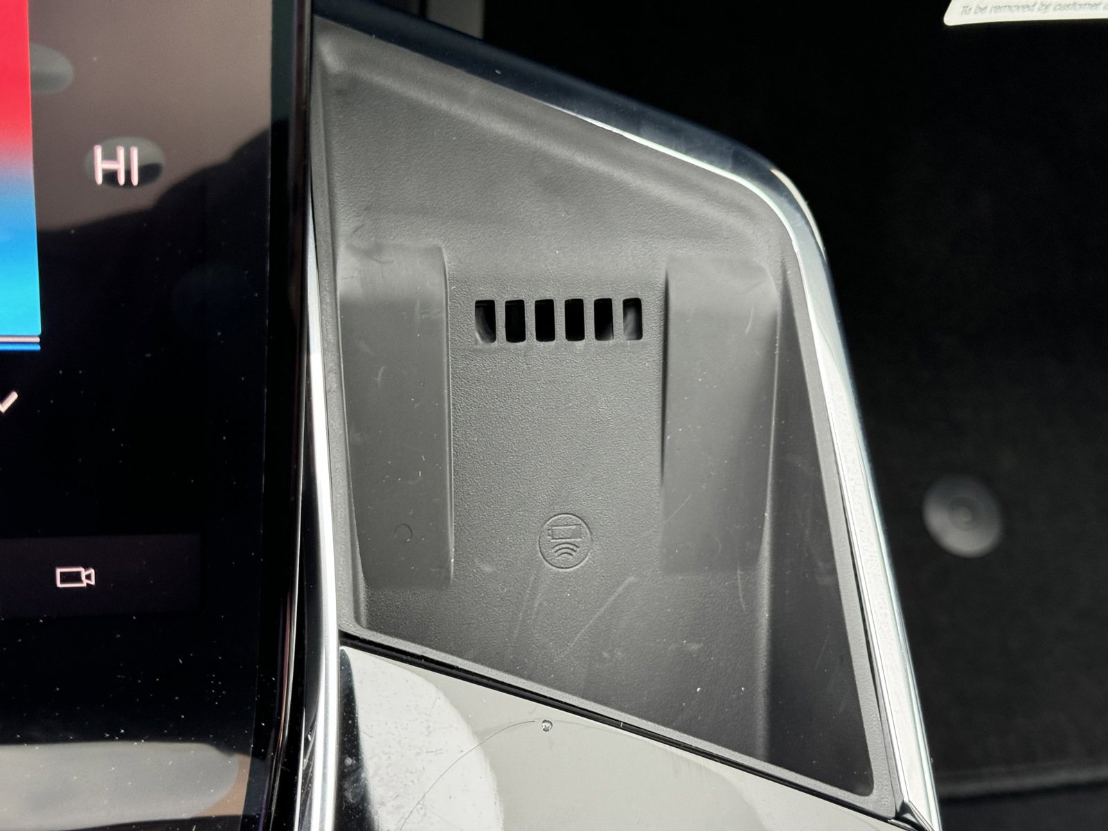 New 2025 Cadillac Escalade IQ Sport 2 w/ LPO, ONYX Package image 29