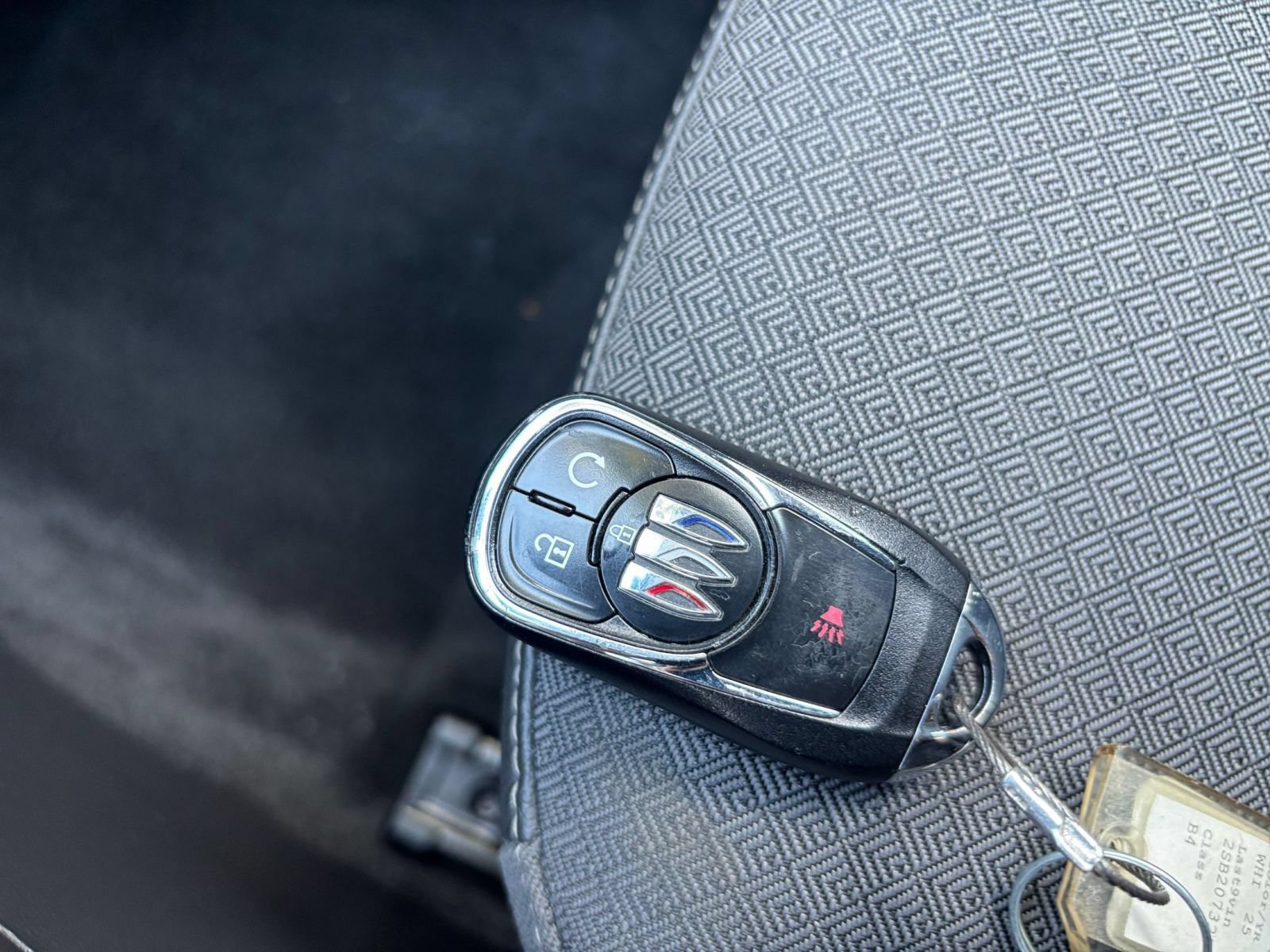 Used 2025 Buick Encore GX Preferred FWD image 22