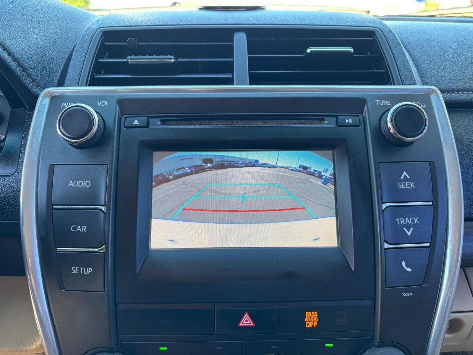 Used 2017 Toyota Camry LE image 24