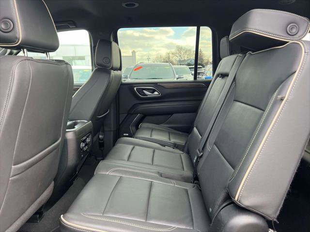 Used 2024 Chevrolet Suburban Premier image 11