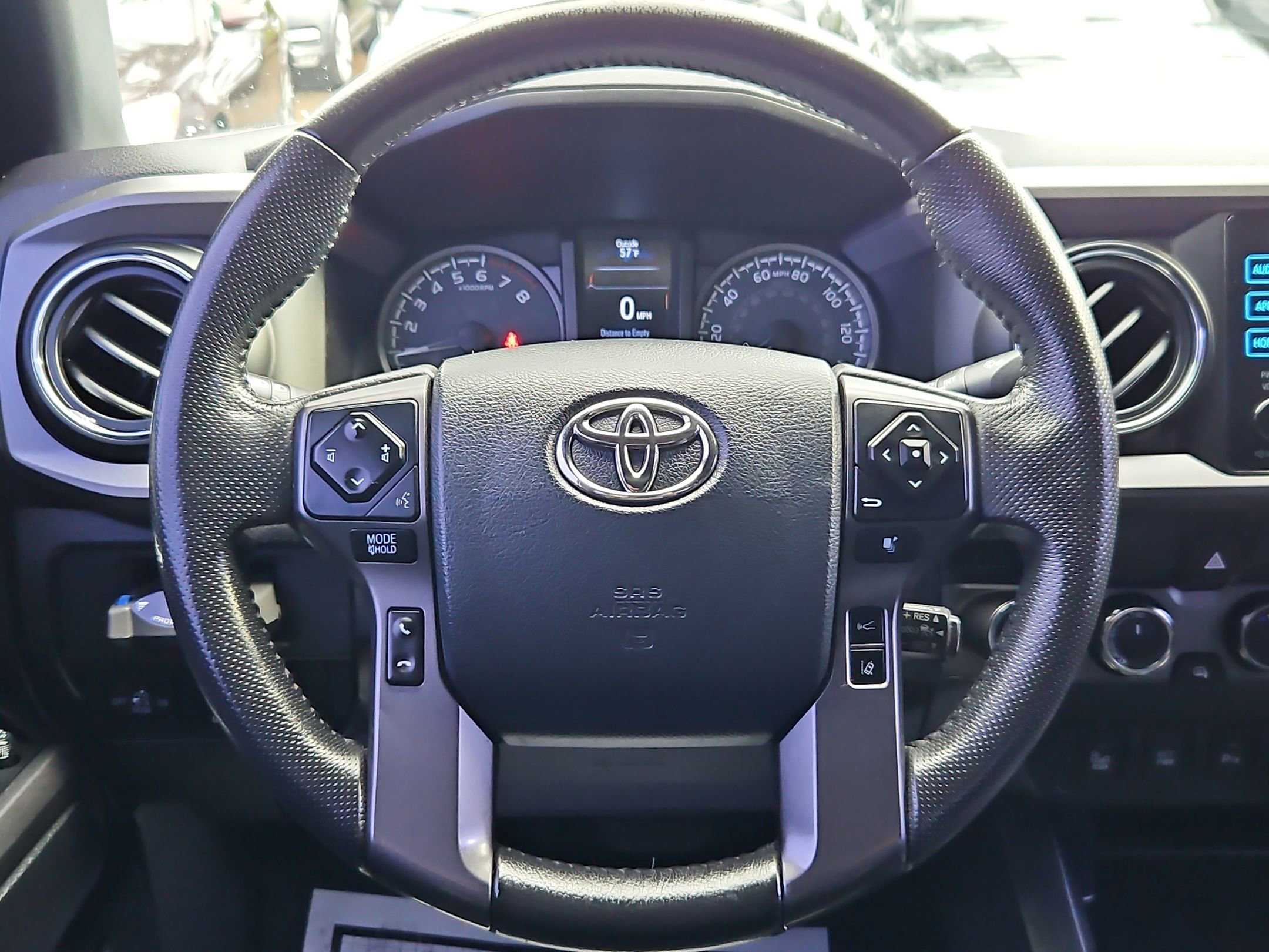 Used 2019 Toyota Tacoma TRD Off-Road image 14