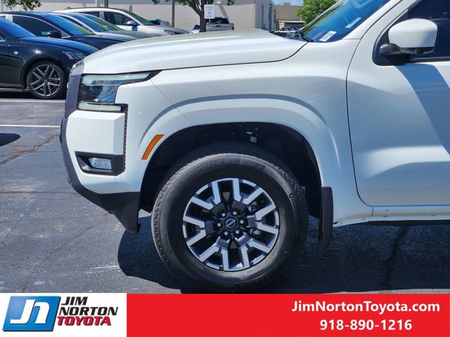 Used 2025 Nissan Frontier SL AWD/4WD image 8