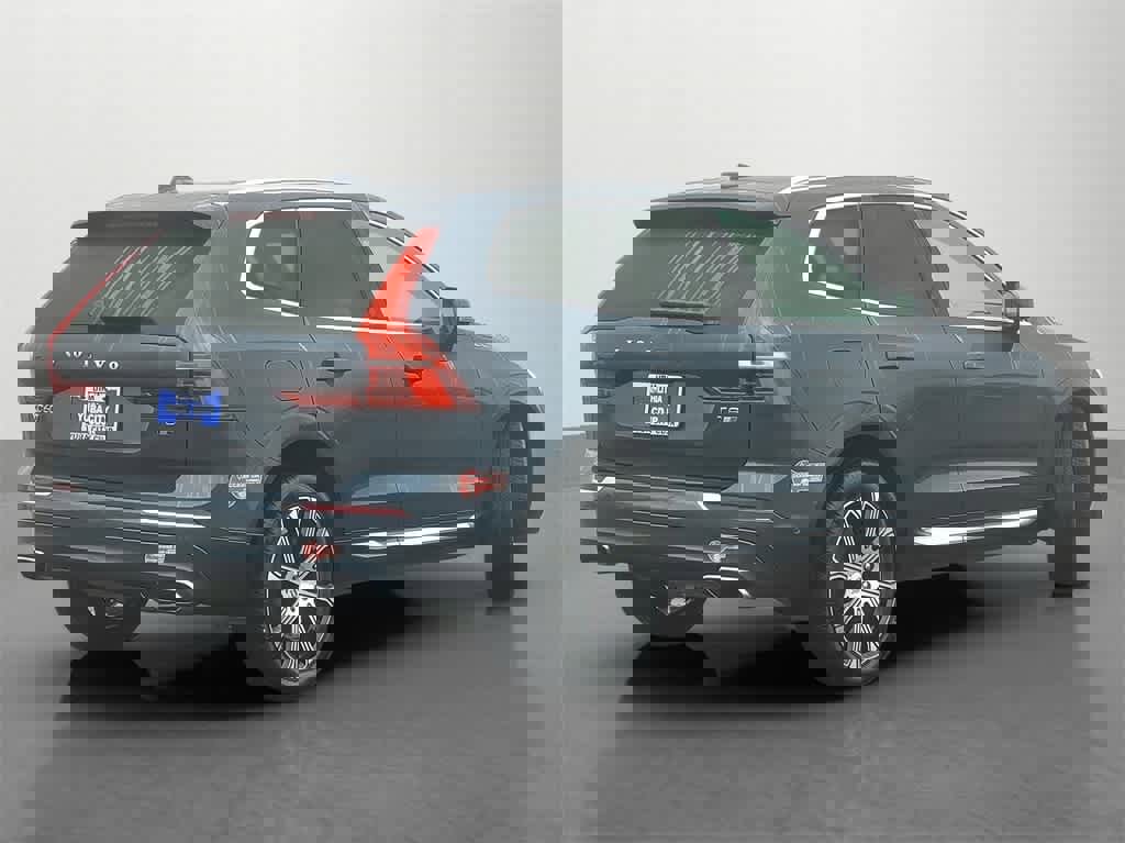 Used 2018 Volvo XC60 T8 Inscription w/ Advanced Package image 6