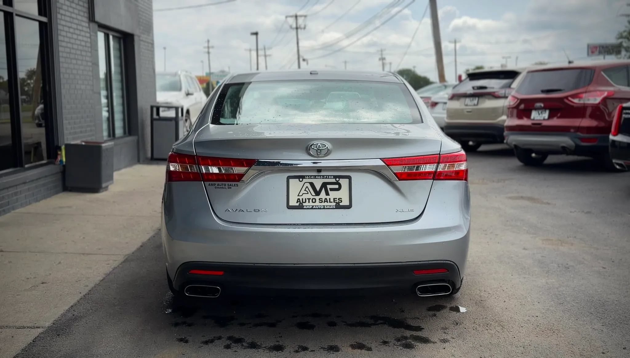 Used 2015 Toyota Avalon XLE FWD image 3