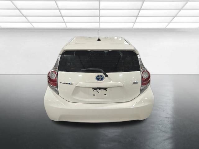 Used 2012 Toyota Prius C Three FWD image 5