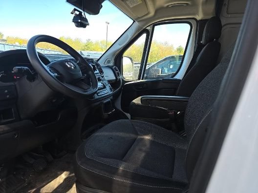 Used 2024 RAM ProMaster 2500 w/ Convenience Group FWD image 3