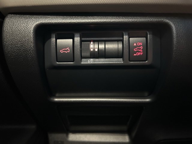 Used 2026 Subaru Forester Premium AWD/4WD image 12