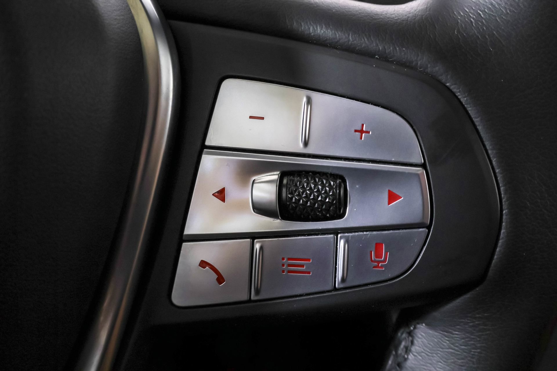 Used 2023 BMW X3 xDrive30i w/ Convenience Package image 28