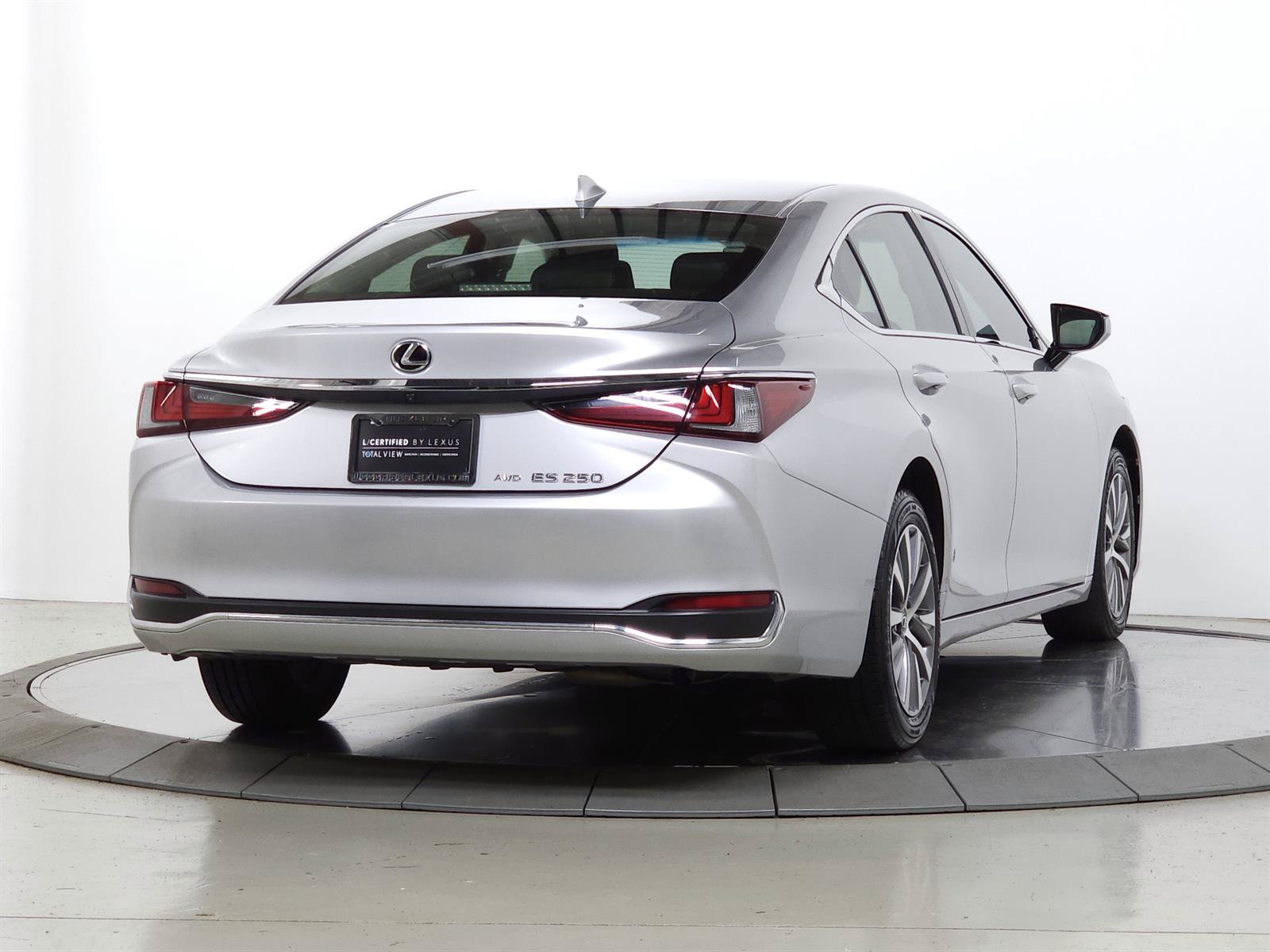 Certified 2021 Lexus ES 250 w/ Premium Package AWD/4WD image 9