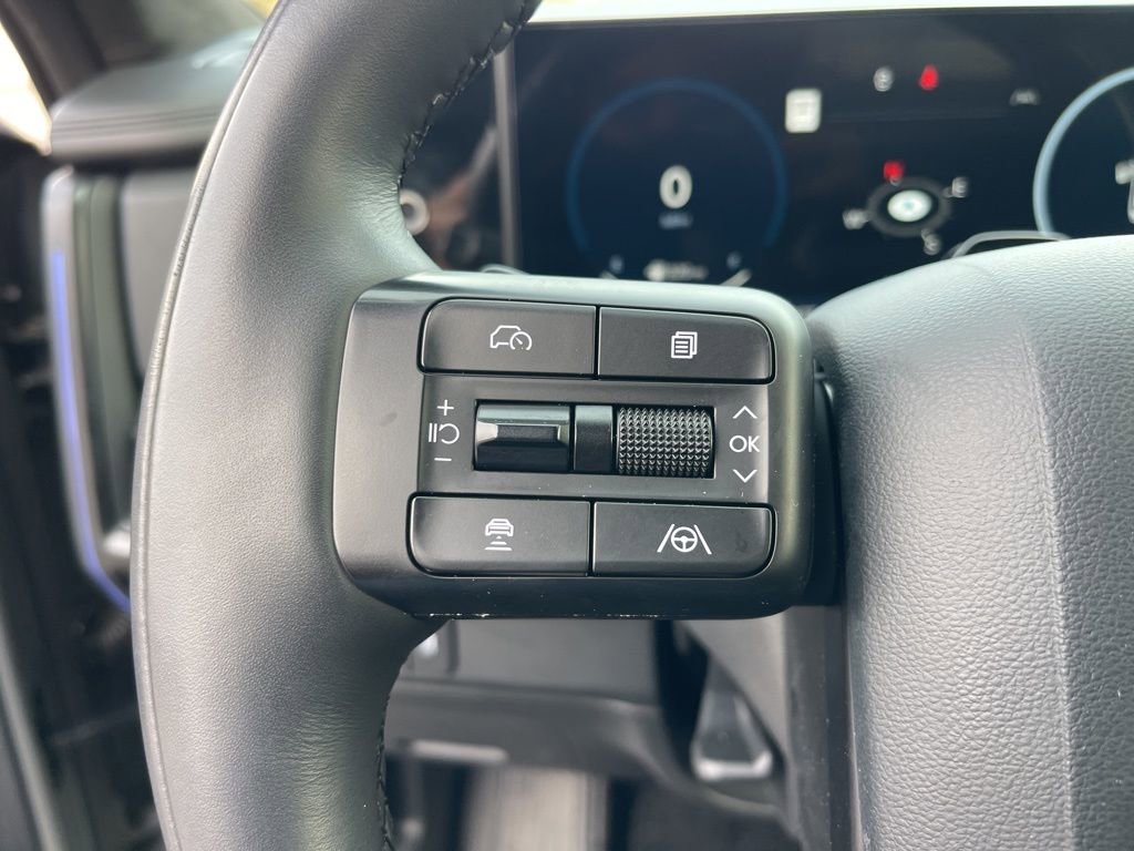 Used 2025 Hyundai Santa Fe Calligraphy image 17