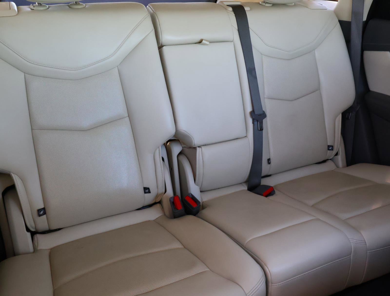 Certified 2022 Cadillac XT5 Premium Luxury w/ Technology Package image 23