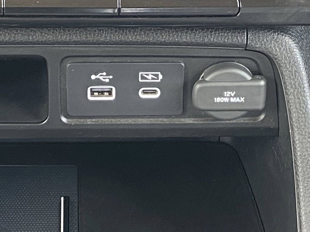 Used 2025 Honda Pilot EX-L image 33