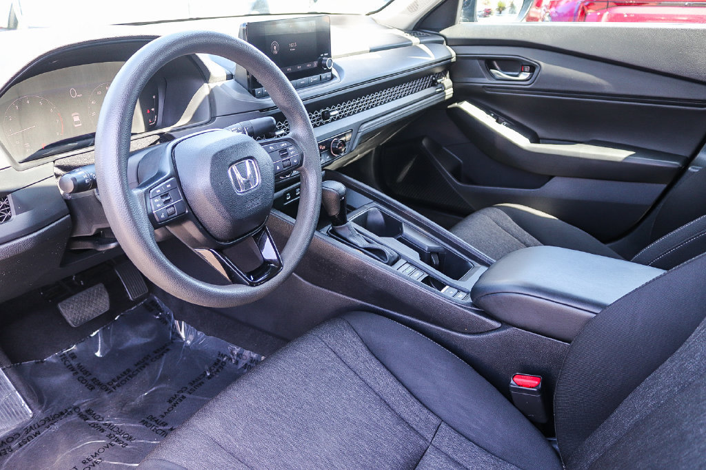 Used 2024 Honda Accord EX image 17