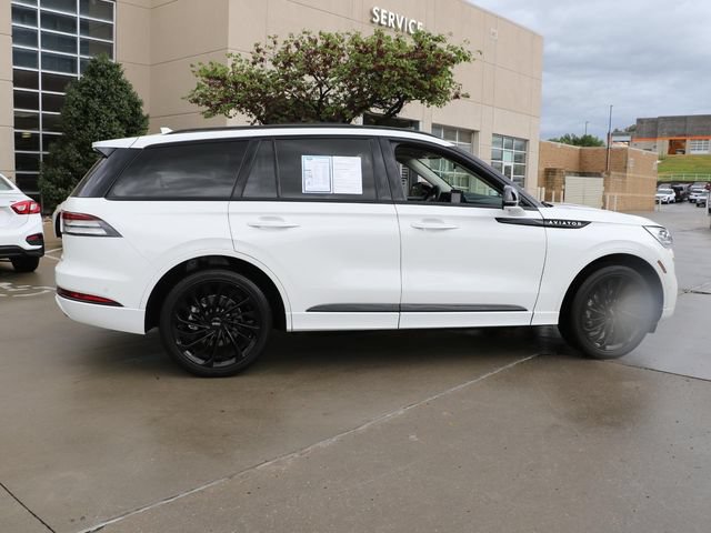 Used 2024 Lincoln Aviator Reserve w/ Equipment Group 201A AWD/4WD image 7