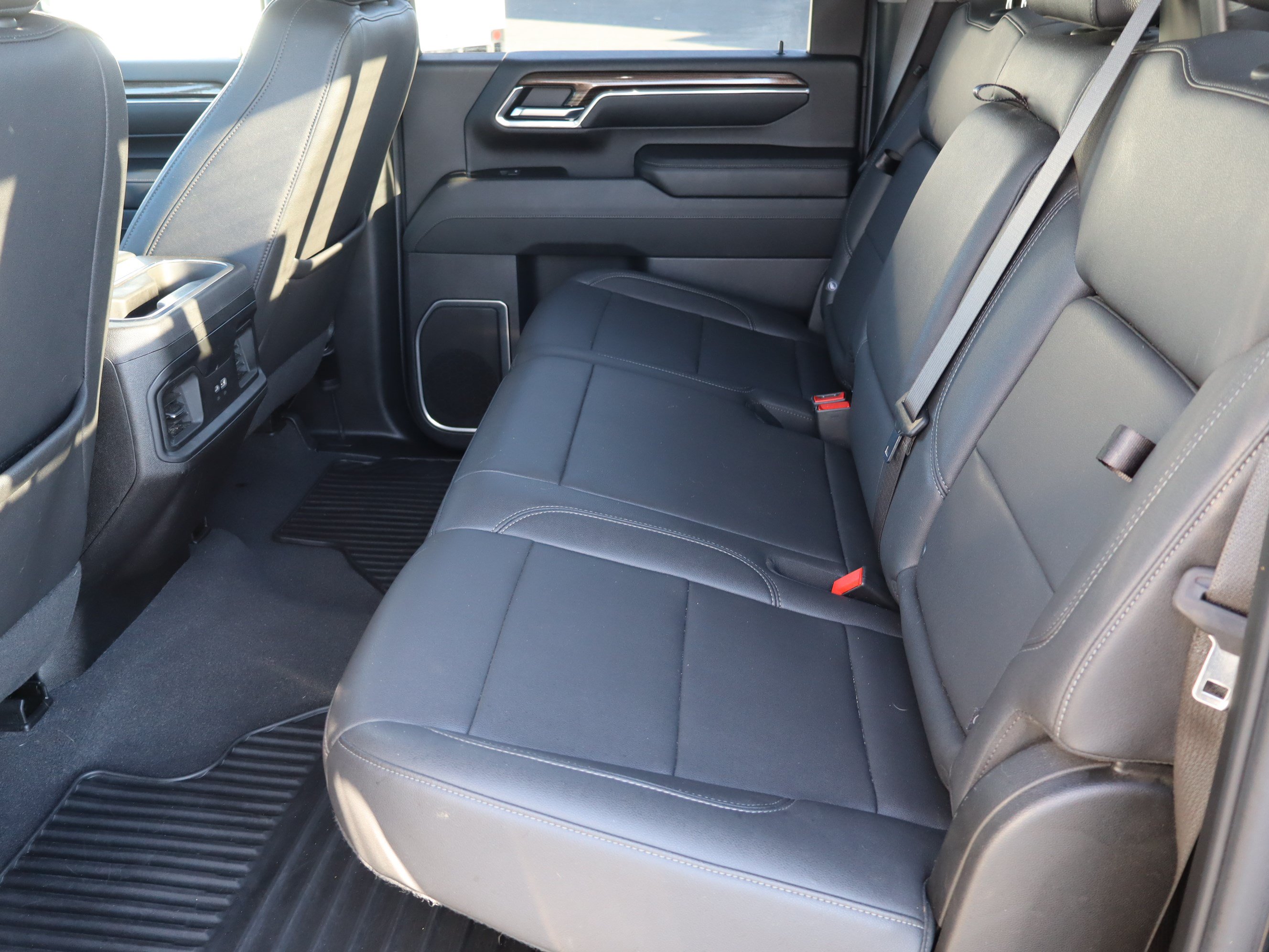 Used 2024 Chevrolet Silverado 2500 LT w/ All Star Edition AWD/4WD image 33