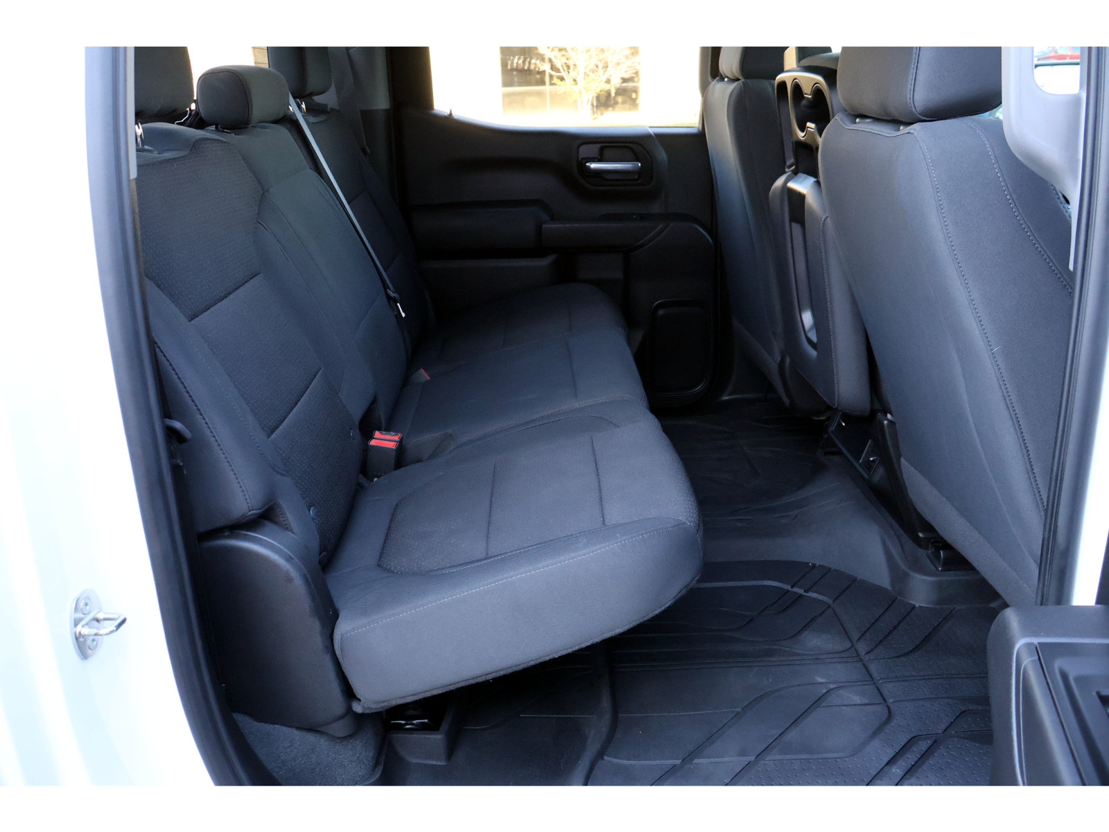 Used 2020 Chevrolet Silverado 1500 Custom w/ Custom Value Package RWD image 17