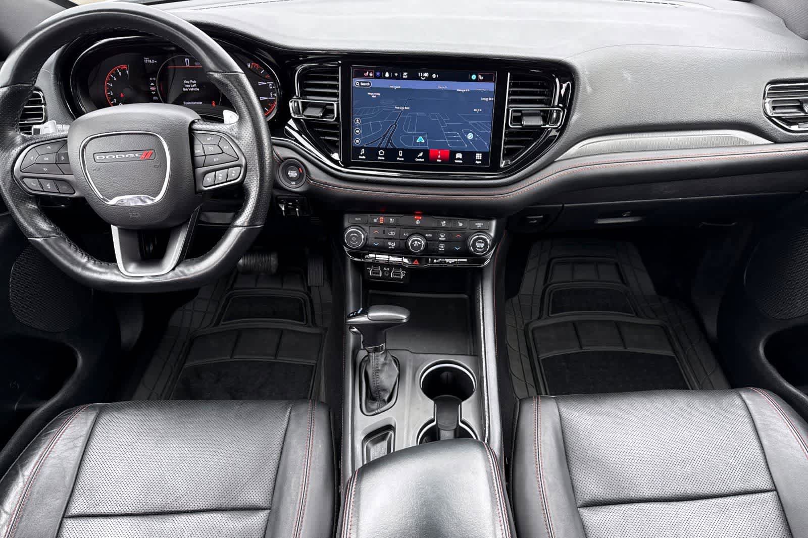 Used 2024 Dodge Durango GT image 3