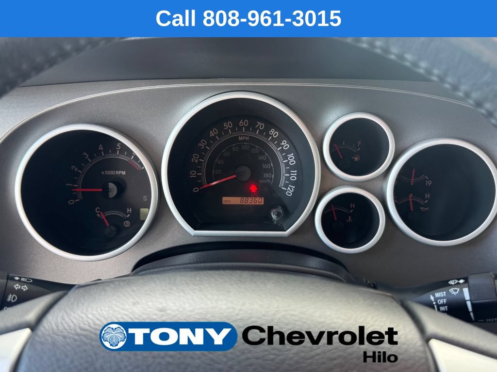 Used 2016 Toyota Sequoia SR5 AWD/4WD image 14