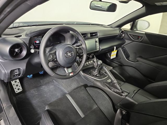 New 2025 Toyota GR86 Premium image 13