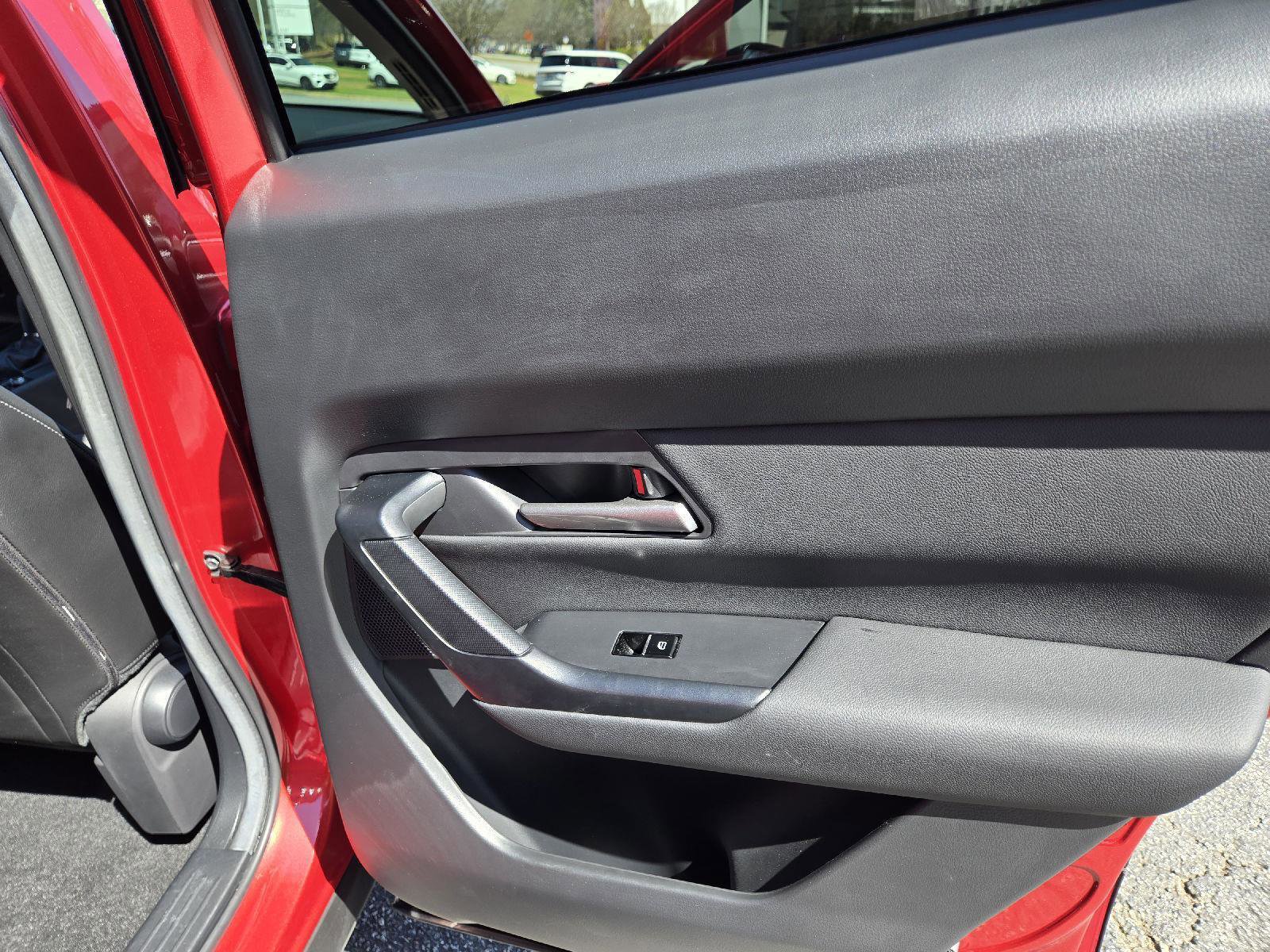 Used 2024 MAZDA CX-50 AWD 2.5 S w/ Preferred Package image 16