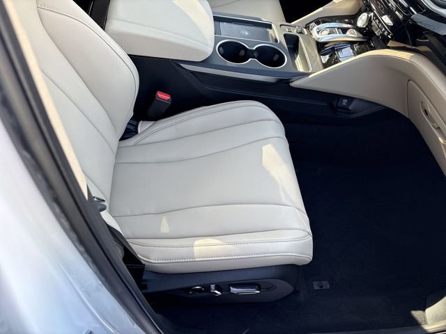 New 2026 Acura MDX SH-AWD image 29
