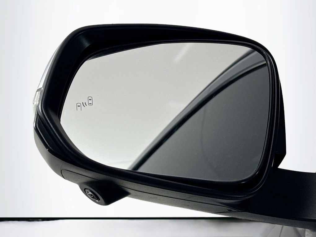 New 2025 Toyota Tacoma Limited image 13