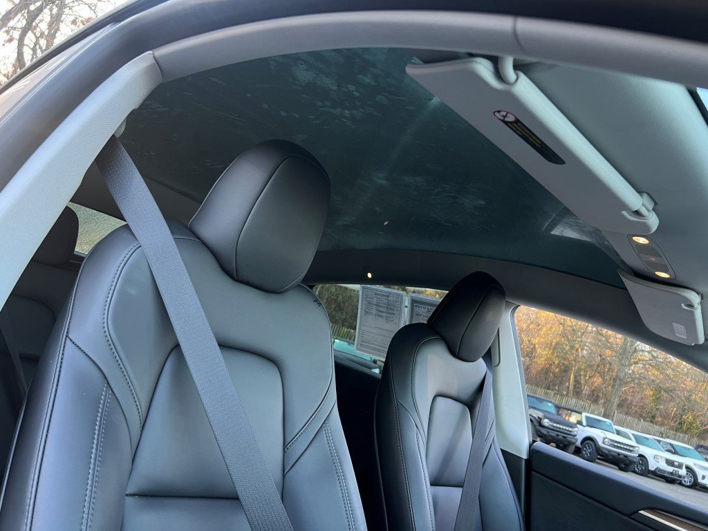 Used 2023 Tesla Model Y Long Range image 35
