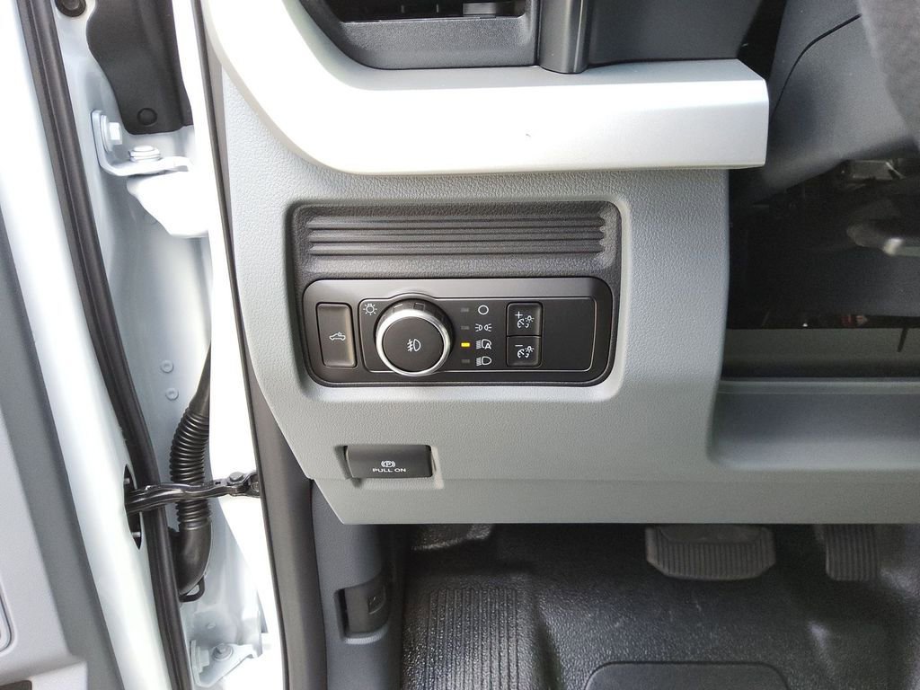 New 2026 Ford F450 XL w/ XL Chrome Package image 8