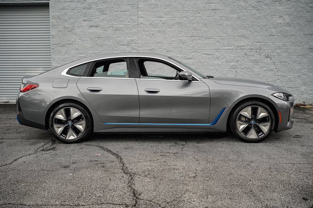 Used 2023 BMW i4 eDrive35 RWD image 17