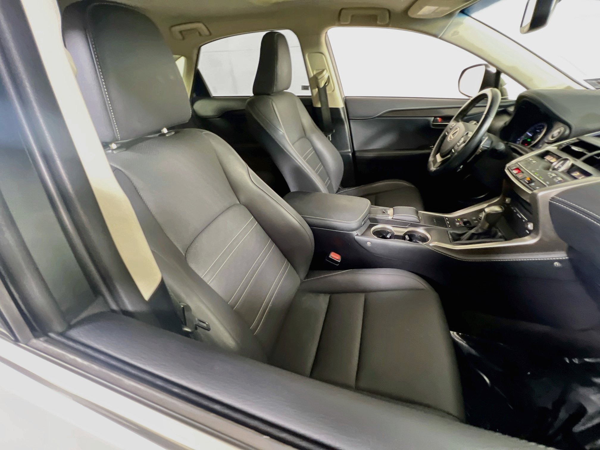 Used 2019 Lexus NX 300h AWD w/ Premium Package image 28