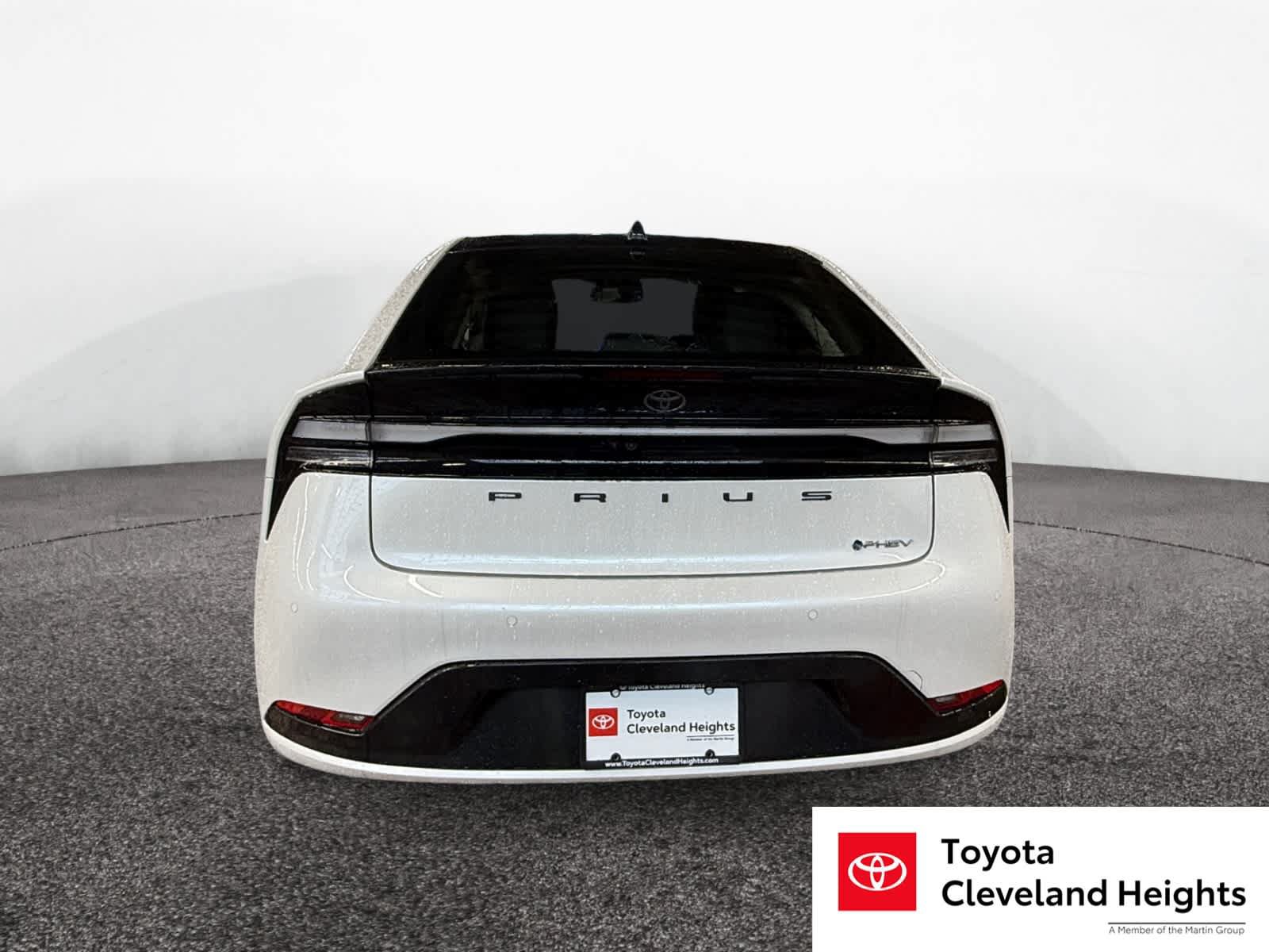 New 2026 Toyota Prius Plug-In Hybrid w/ Limited Premium Package FWD image 4