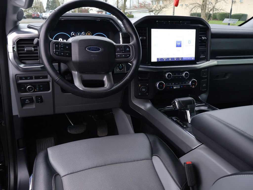 Used 2022 Ford F150 Lariat w/ Equipment Group 501A Mid image 25