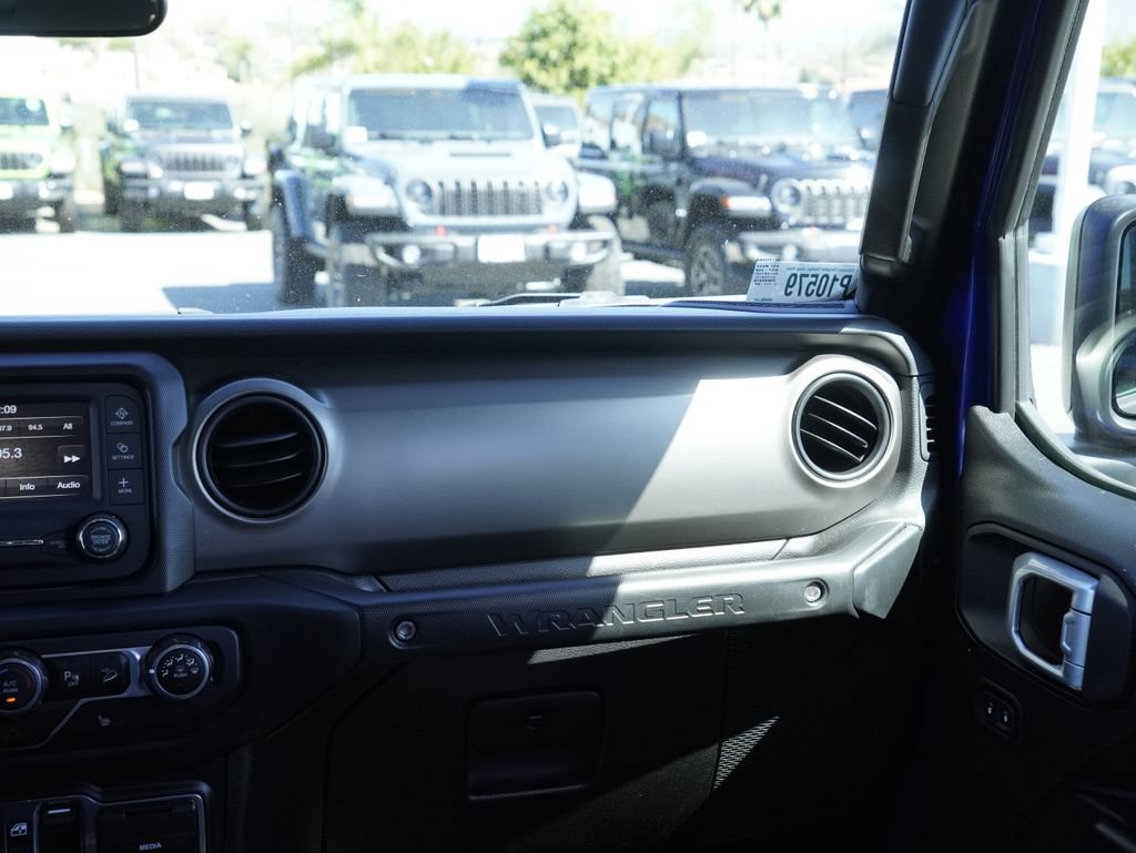 Certified 2020 Jeep Wrangler Unlimited Sport S AWD/4WD image 32