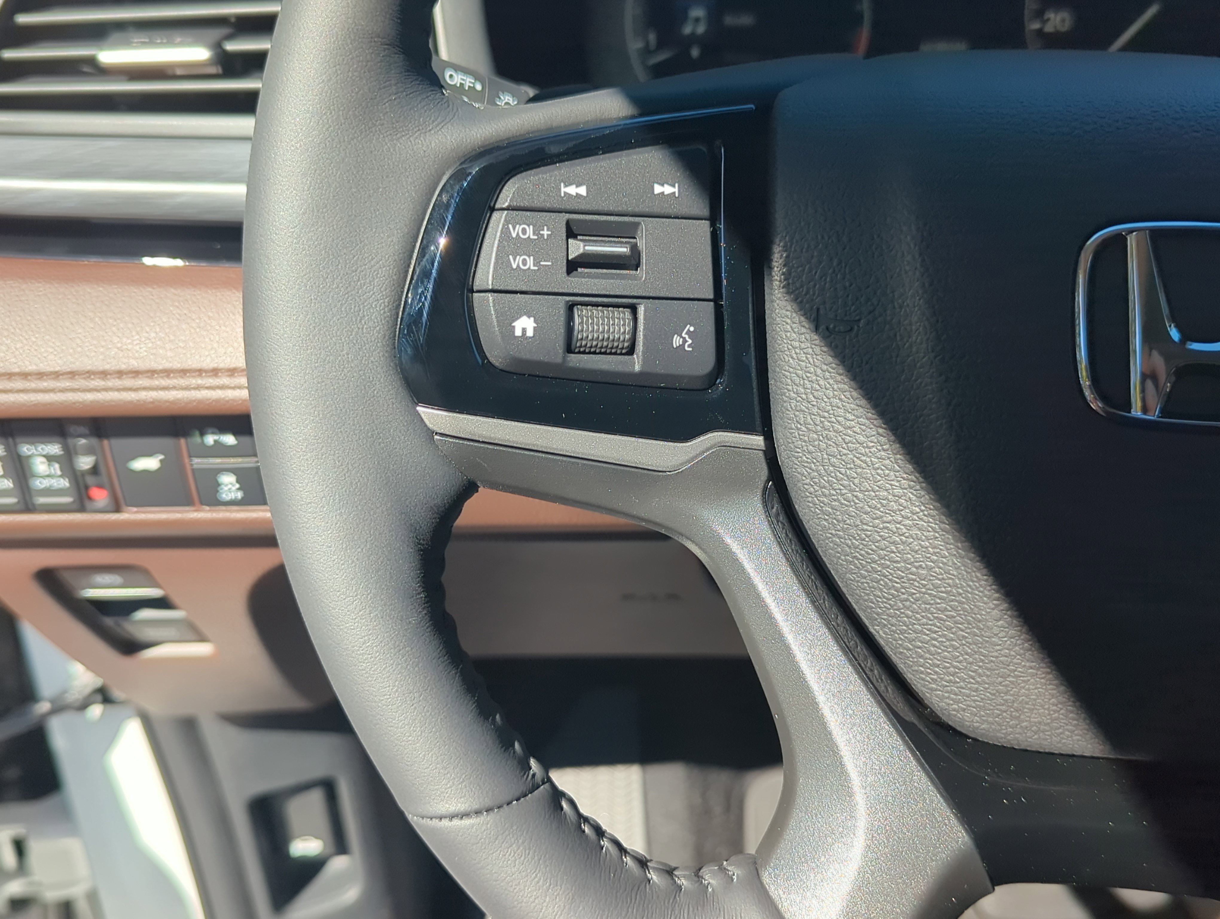 New 2026 Honda Odyssey Elite image 23