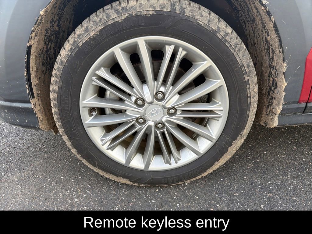 Used 2020 Hyundai Kona SEL Plus image 9