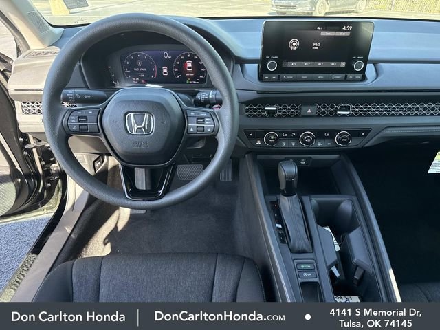 Used 2025 Honda Accord SE image 17