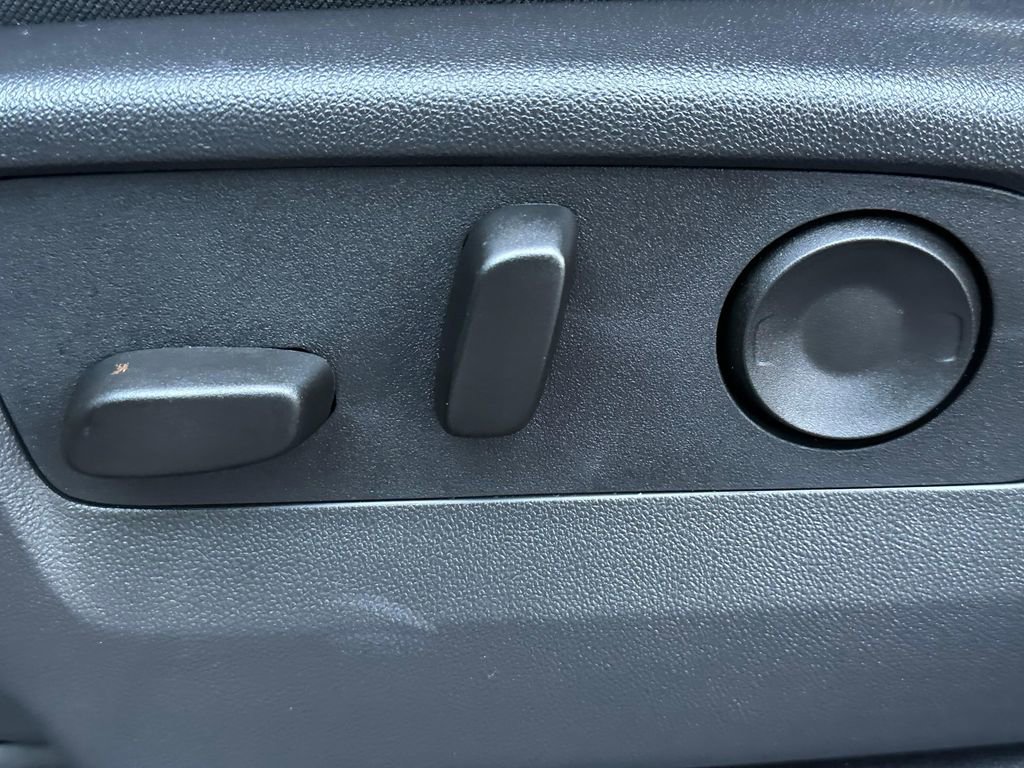 New 2025 GMC Sierra 1500 Pro w/ Graphite Edition image 23