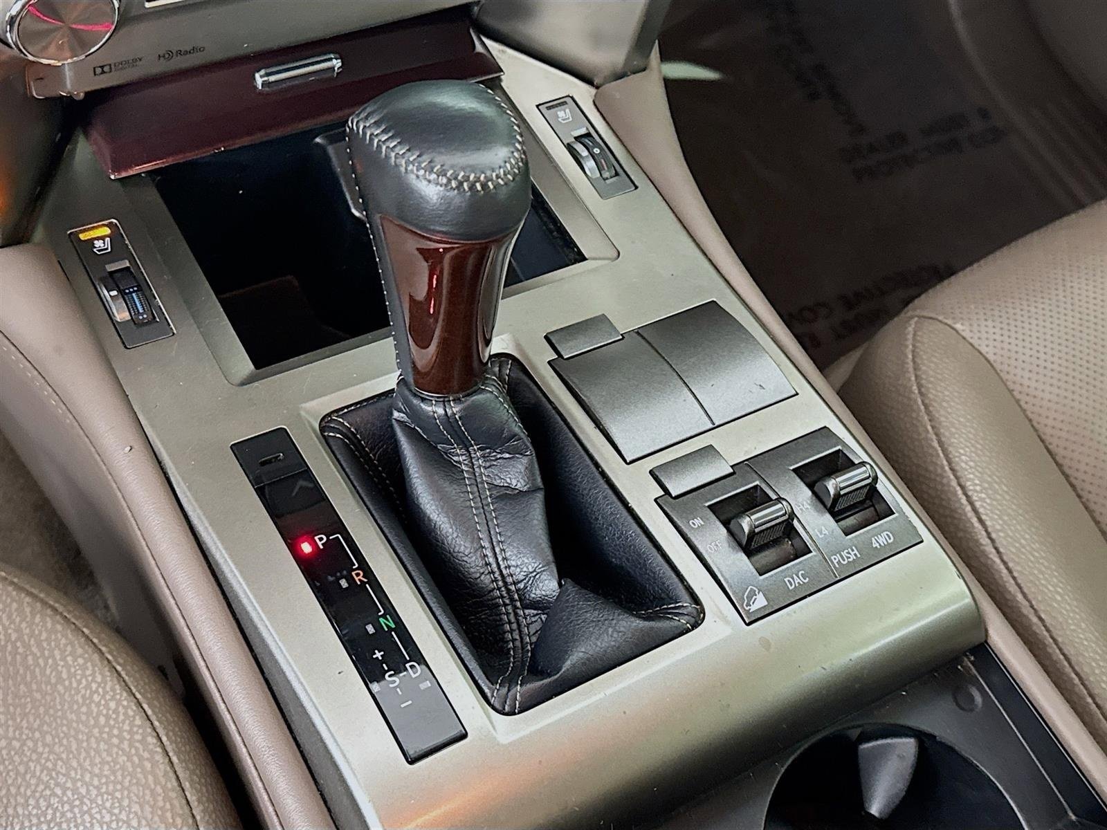 Used 2017 Lexus GX 460 Premium w/ Premium Package image 19