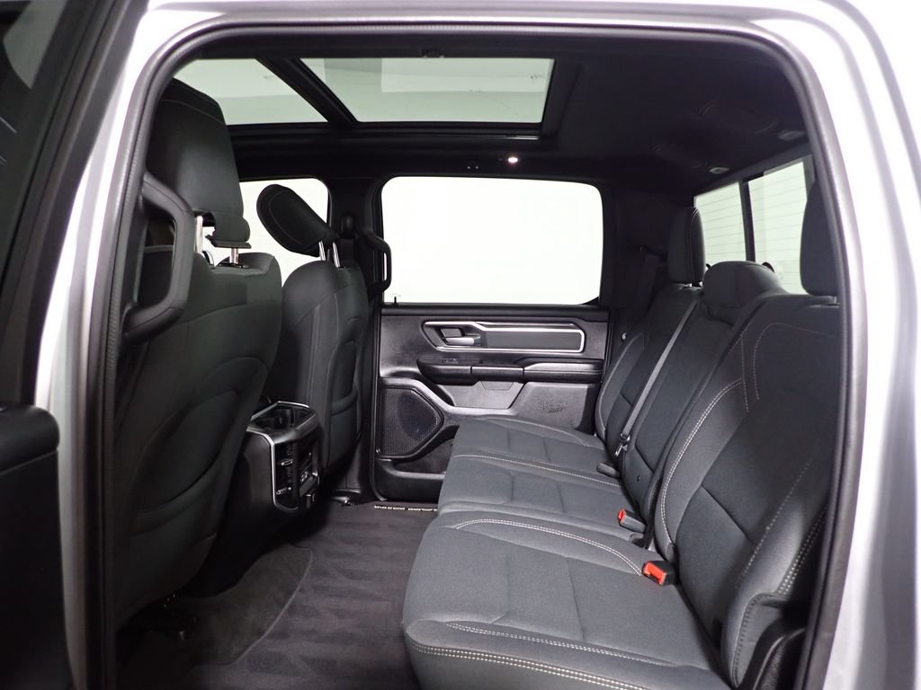 Used 2022 RAM 1500 Big Horn AWD/4WD image 29