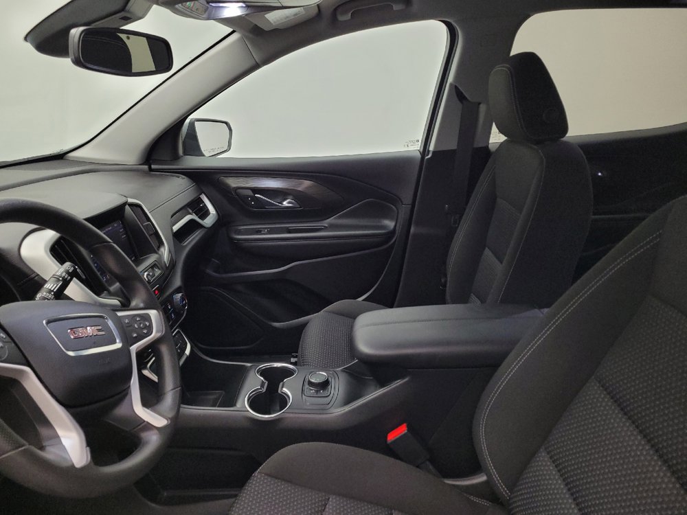 Used 2023 GMC Terrain SLE FWD image 17