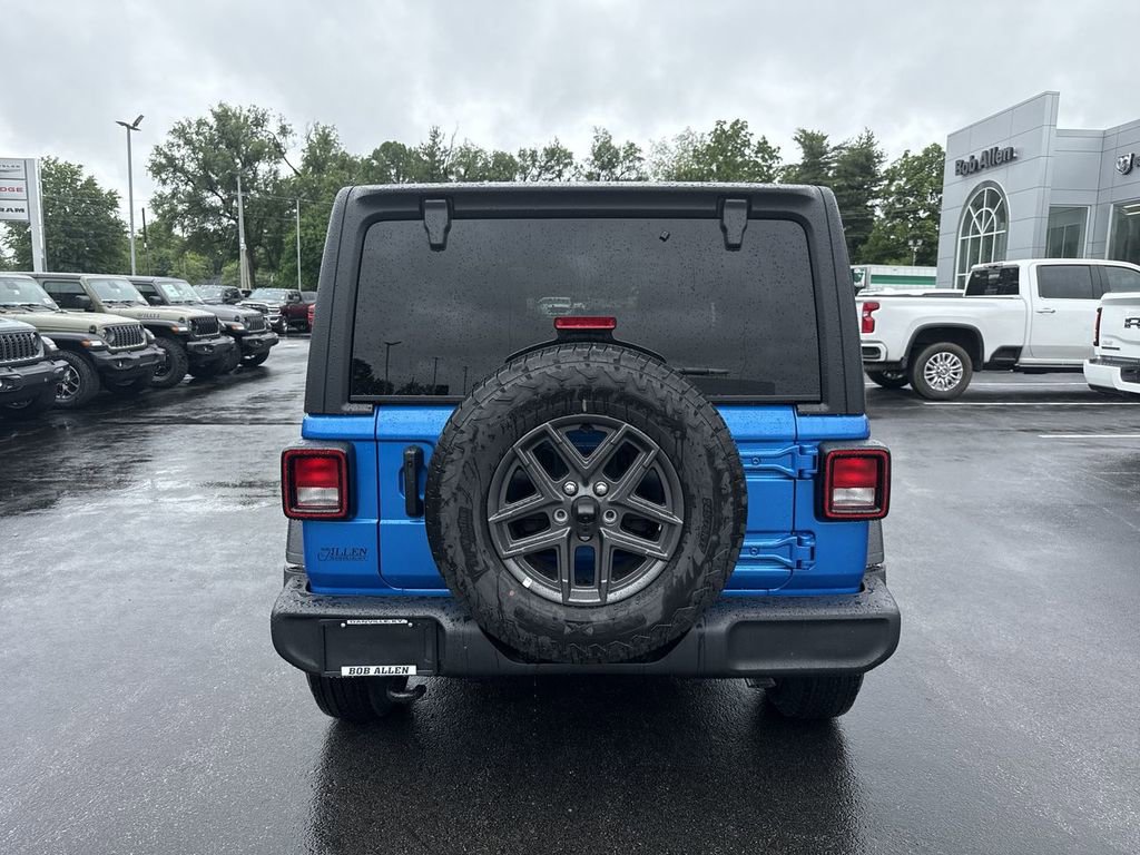 New 2026 Jeep Wrangler Unlimited Sport AWD/4WD image 18
