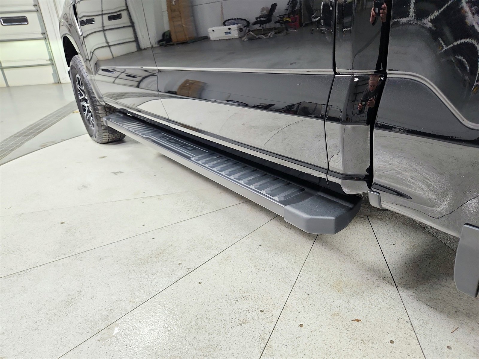 Used 2023 Ford F150 Lariat image 45